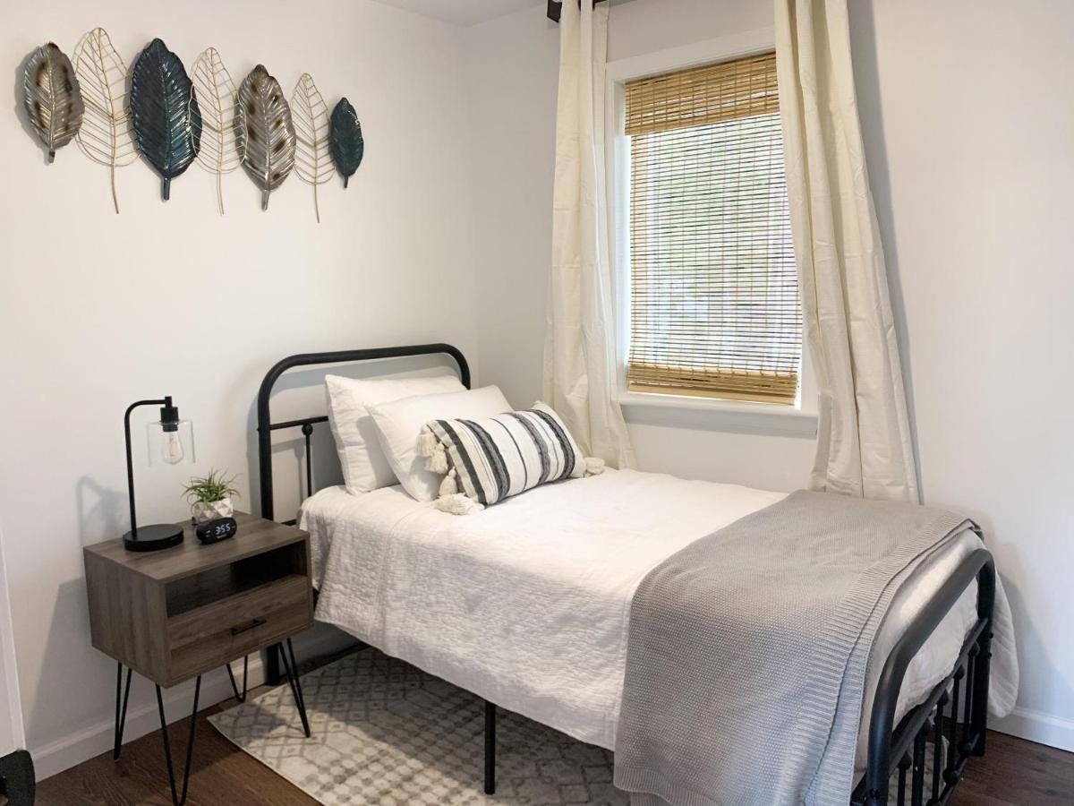 Newly Remodeled Stouchsburg Cottage Myerstown Esterno foto